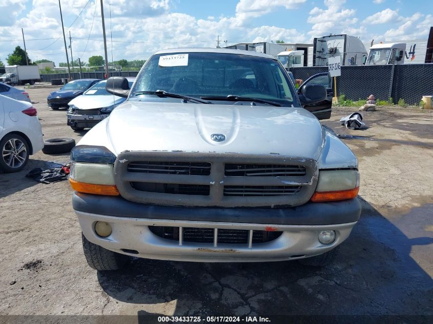 2003 Dodge Dakota Sport/Sxt VIN: 1D7HG38NX3S352565 Lot: 39433725