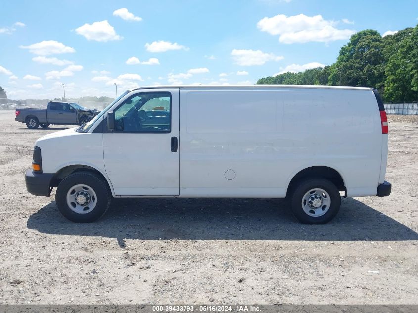 2015 Chevrolet Express 2500 Work Van VIN: 1GCWGFCF9F1172328 Lot: 39433793