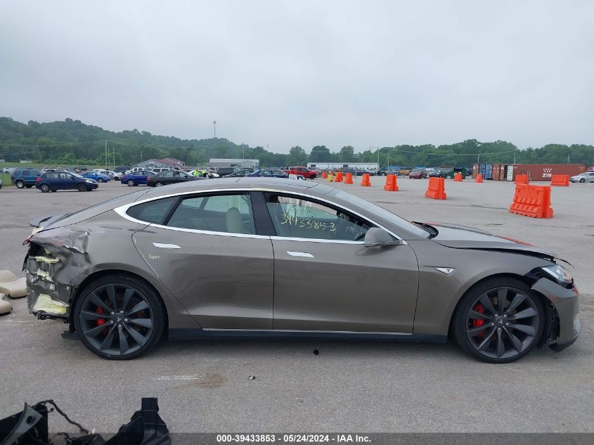 2015 Tesla Model S 85D/P85D VIN: 5YJSA1H49FF093520 Lot: 39433853