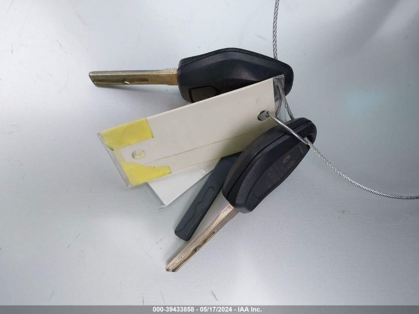 2006 BMW 325Ci VIN: WBABW33416PX88338 Lot: 39433858