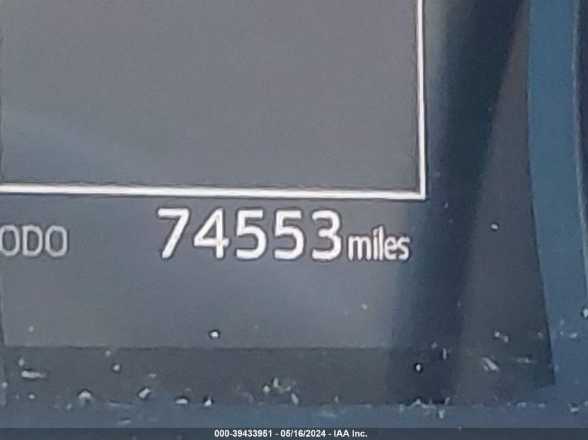 2020 Toyota Camry Se Nightshade Edition VIN: 4T1G11AK5LU345745 Lot: 39433951