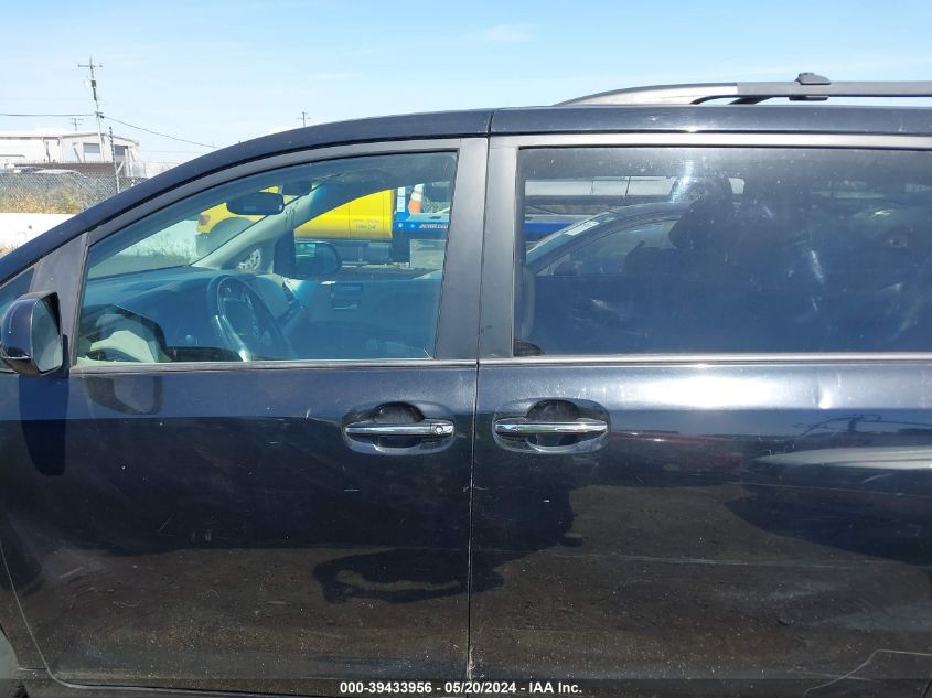 2015 Toyota Sienna Xle 8 Passenger VIN: 5TDYK3DC2FS648402 Lot: 39433956