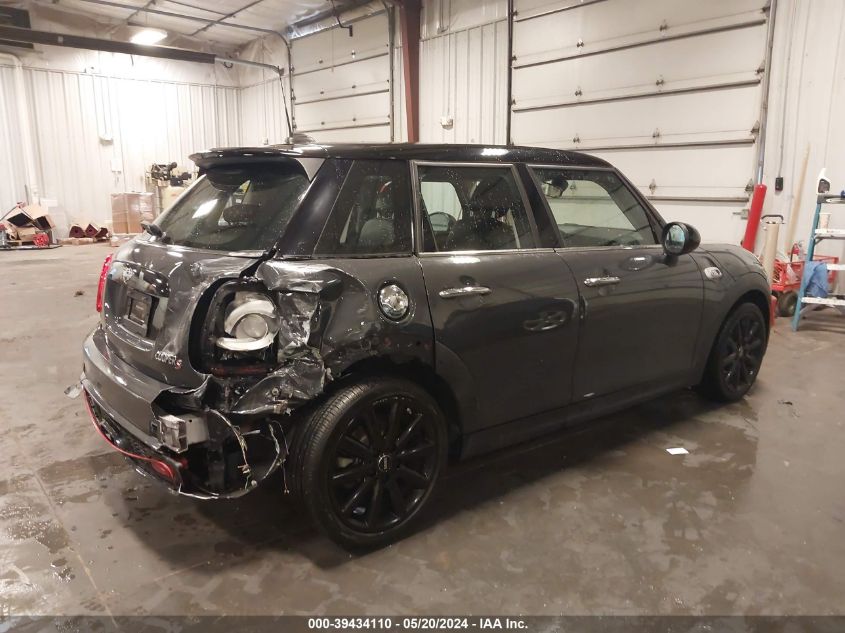 2015 Mini Hardtop Cooper S VIN: WMWXU3C57F2B62247 Lot: 39434110