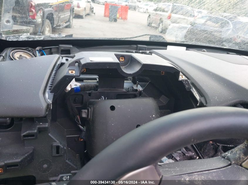 2017 GMC Yukon Denali VIN: 1GKS2CKJ3HR331838 Lot: 39434130