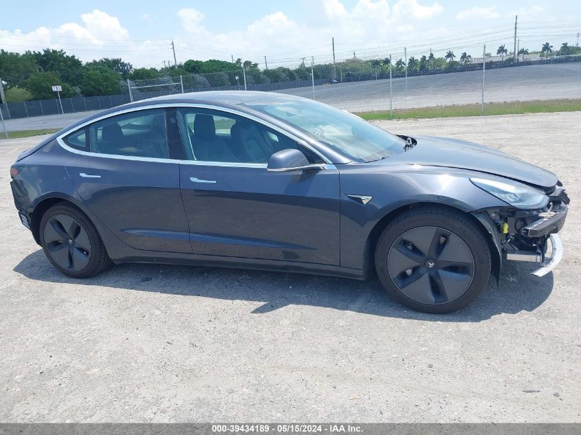 2018 Tesla Model 3 Long Range/Mid Range VIN: 5YJ3E1EA1JF123718 Lot: 39434189