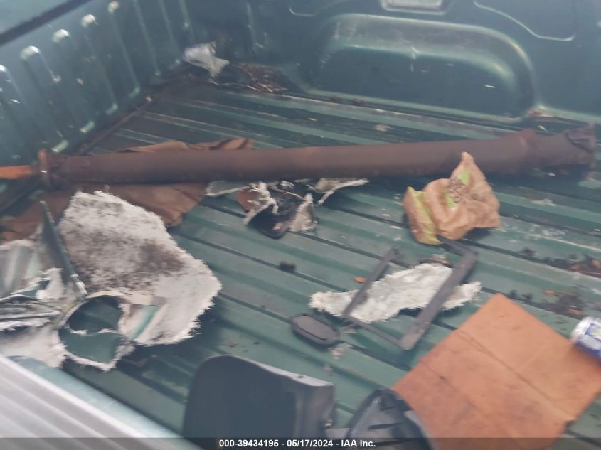 2000 Ford F-150 Xl/Xlt VIN: 1FTZF0724YKB31865 Lot: 39434195