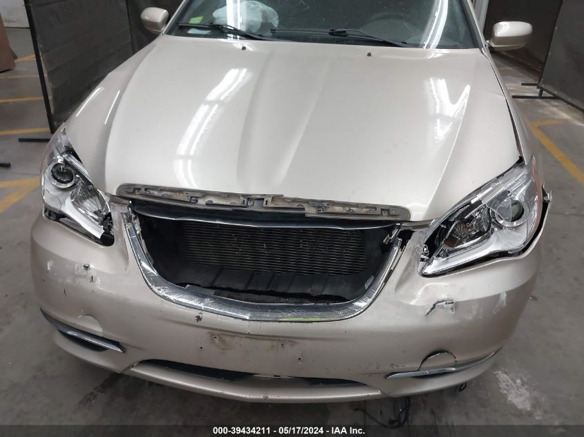 2014 Chrysler 200 Lx VIN: 1C3CCBAB4EN123069 Lot: 39434211