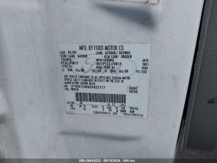 2005 Ford F-150 Stx/Xl/Xlt VIN: 1FTRX12W65FB22117 Lot: 39434232