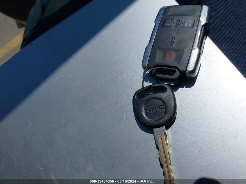 2005 GMC Sierra 2500Hd Sle/Slt/Work Truck VIN: 1GTHK23225F878216 Lot: 39434356