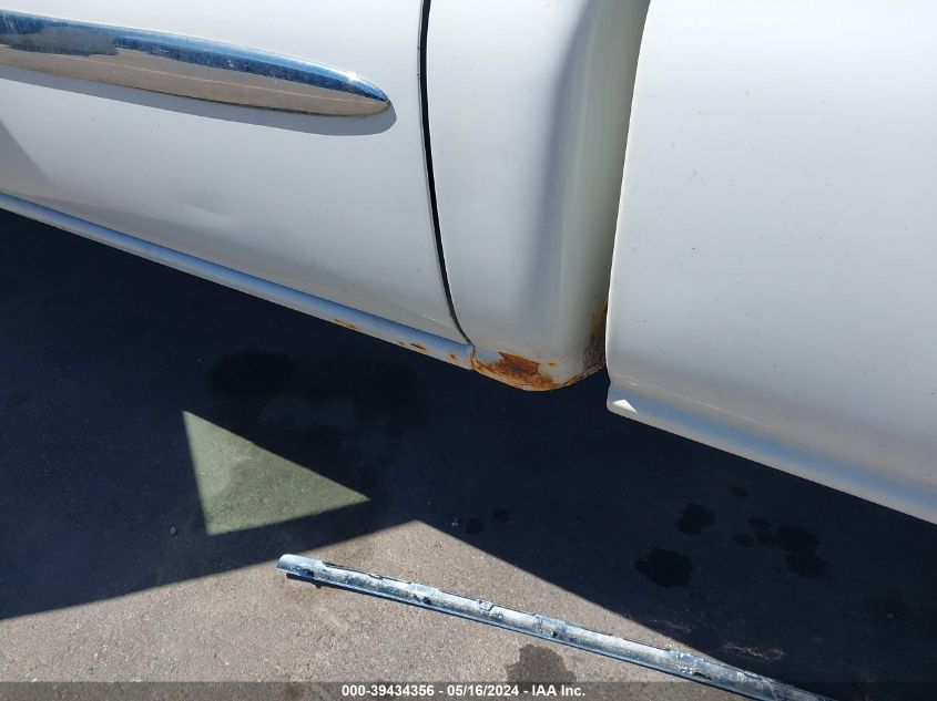 2005 GMC Sierra 2500Hd Sle/Slt/Work Truck VIN: 1GTHK23225F878216 Lot: 39434356