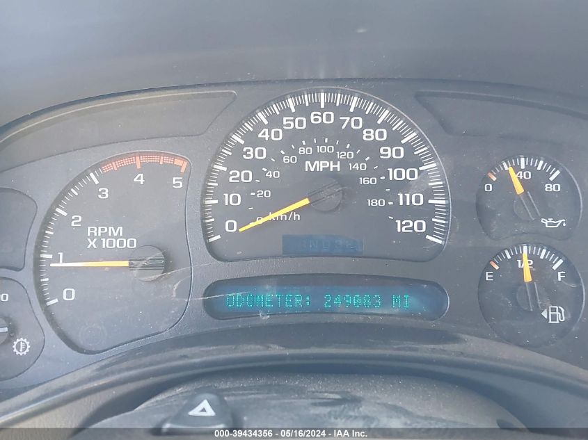 2005 GMC Sierra 2500Hd Sle/Slt/Work Truck VIN: 1GTHK23225F878216 Lot: 39434356