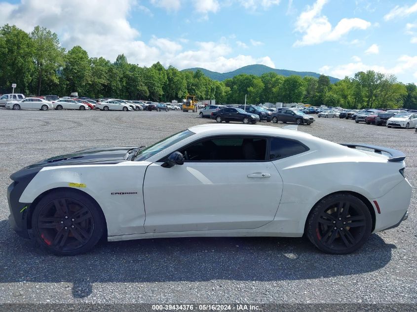 2017 Chevrolet Camaro 1Ss VIN: 1G1FE1R71H0214369 Lot: 39434376