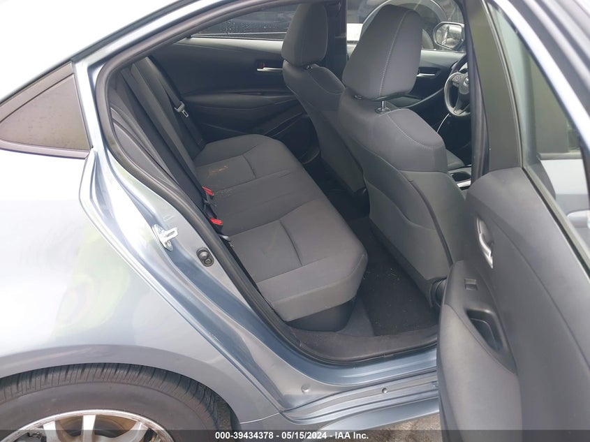 2021 TOYOTA COROLLA LE - JTDEAMDE0MJ027330