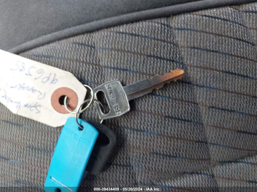 1994 Ford Ranger Super Cab VIN: 1FTCR14A6RPB74185 Lot: 39434409