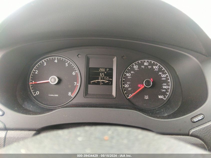 2013 Volkswagen Jetta 2.0L S VIN: 3VW2K7AJ4DM394279 Lot: 39434429