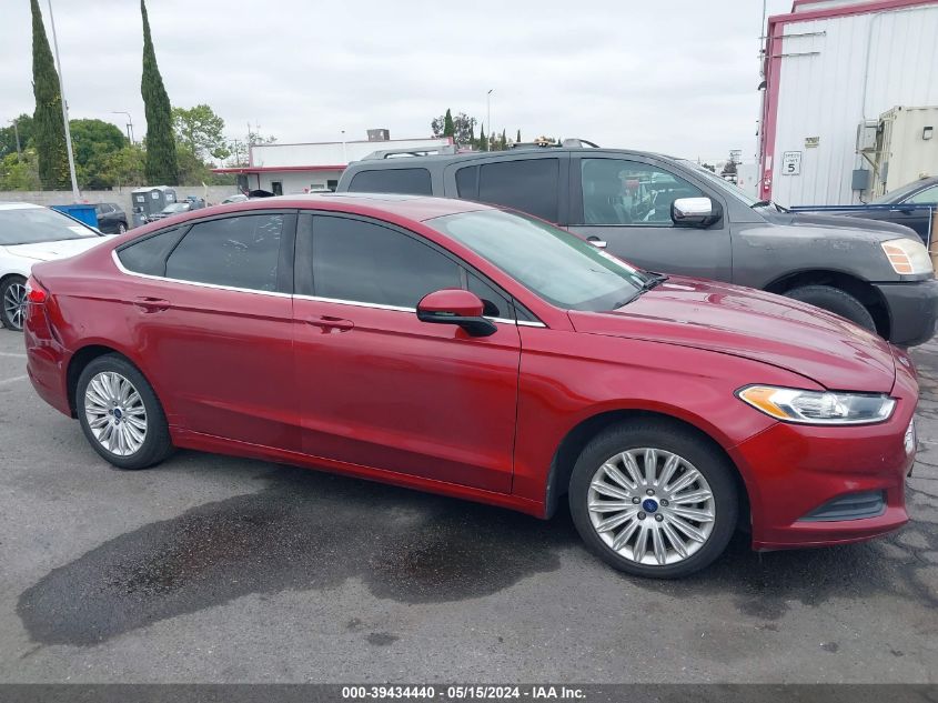 2014 Ford Fusion Hybrid Se VIN: 3FA6P0LU7ER249753 Lot: 39434440