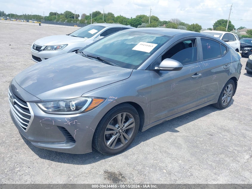VIN 5NPD84LF4JH371538 2018 HYUNDAI ELANTRA SEL