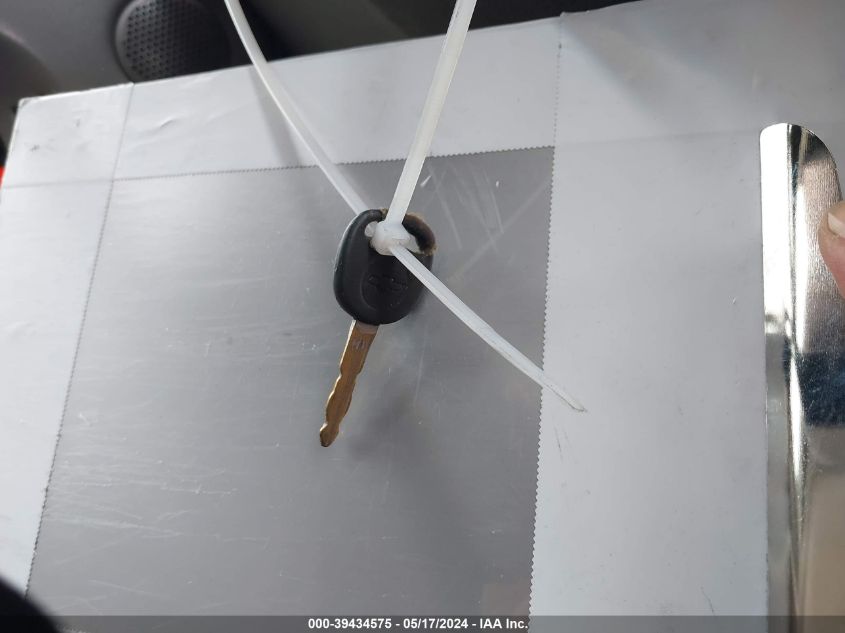 2005 Chevrolet Astro VIN: 1GNDM19X15B134045 Lot: 39434575