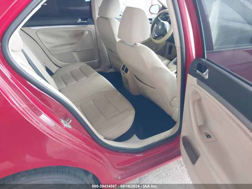 2010 Volkswagen Jetta Limited Edition VIN: 3VWAX7AJ4AM160037 Lot: 39434587