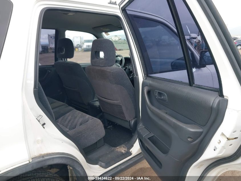 2000 Honda Cr-V Lx VIN: JHLRD1745YS009810 Lot: 39434622