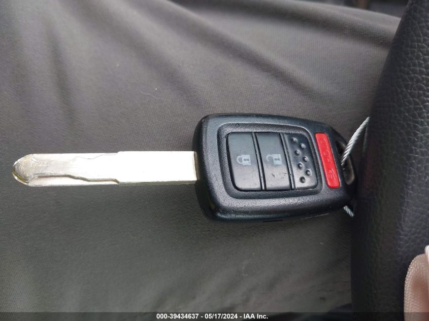 2017 Honda Fit Lx VIN: JHMGK5H5XHS014640 Lot: 39434637