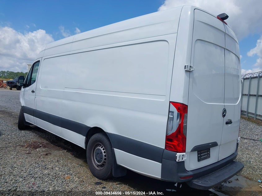 2021 Mercedes-Benz Sprinter 2500 High Roof I4 VIN: W1W40CHY3MT051322 Lot: 39434656