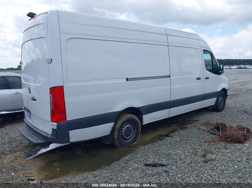 2021 Mercedes-Benz Sprinter 2500 High Roof I4 VIN: W1W40CHY3MT051322 Lot: 39434656