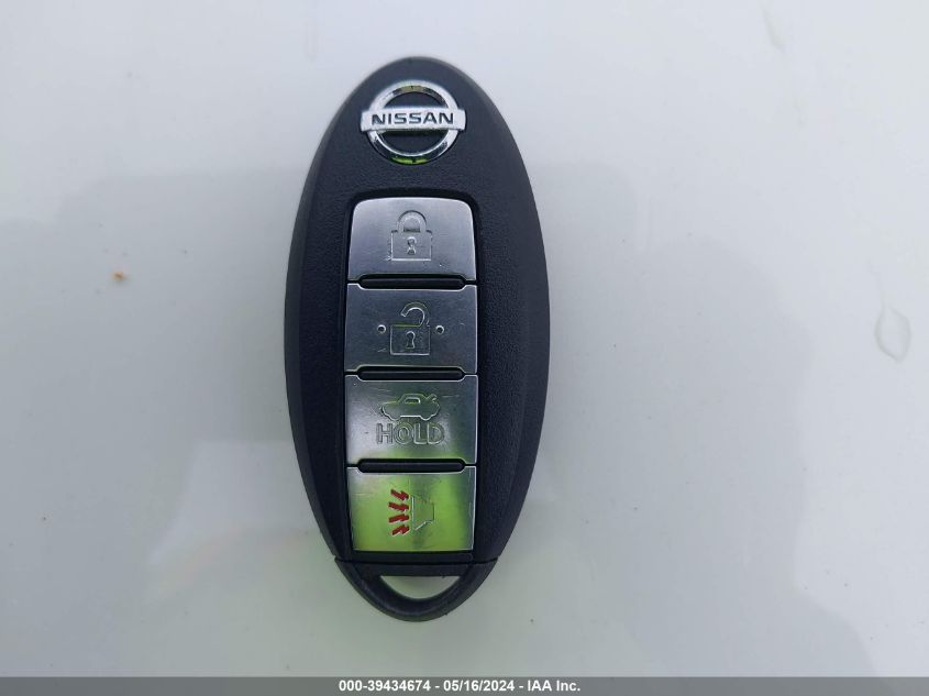 2017 Nissan Sentra Sr VIN: 3N1AB7AP8HY258547 Lot: 39434674