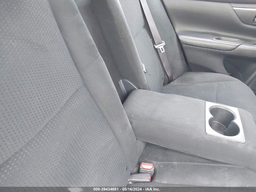 2015 Nissan Altima 2.5 S VIN: 1N4AL3AP2FC485604 Lot: 39434681