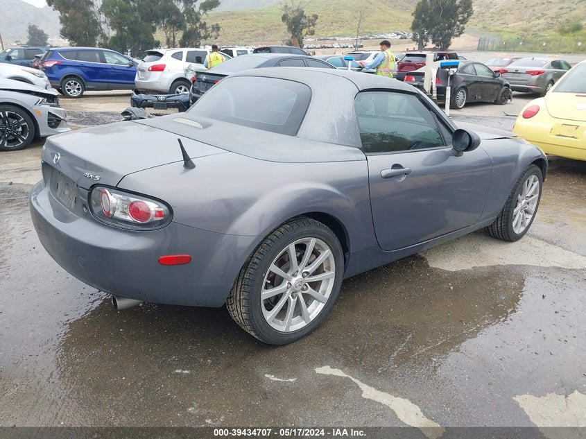 2008 Mazda Mx-5 Grand Touring VIN: JM1NC26F180156774 Lot: 39434707