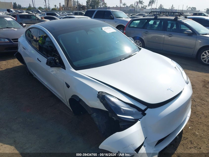 VIN 5YJ3E1EB4NF330716 2022 TESLA MODEL 3 LONG RANGE DUAL MOTOR ALL-WHEEL DRIVE