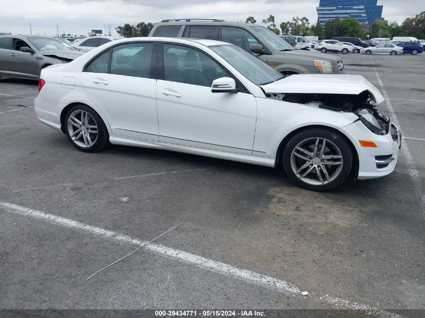 2013 Mercedes-Benz C 250 Luxury/Sport VIN: WDDGF4HB7DR243628 Lot: 39434771