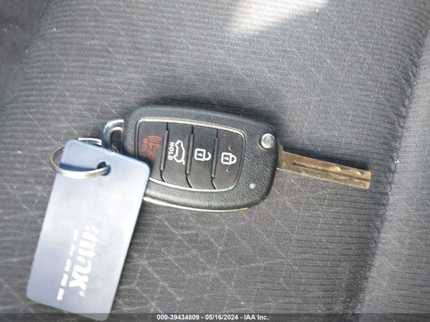 2017 Hyundai Tucson Se VIN: KM8J33A48HU392188 Lot: 39434809