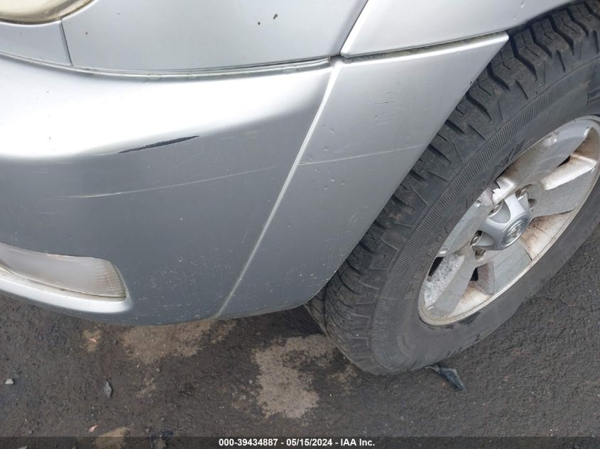 2004 Toyota 4Runner Sr5 V6 VIN: JTEBU14R640049328 Lot: 39434887