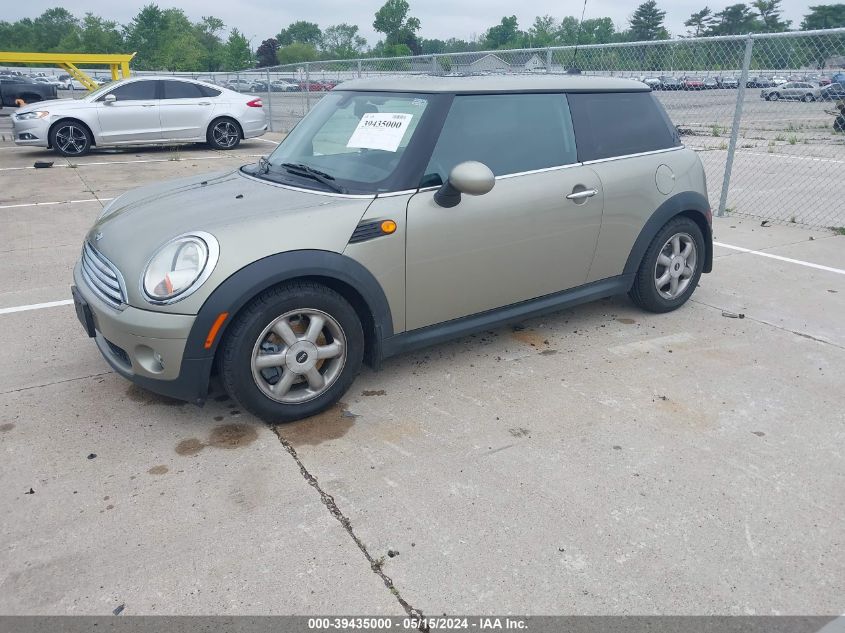 2010 Mini Cooper VIN: WMWMF3C56ATU77778 Lot: 39435000