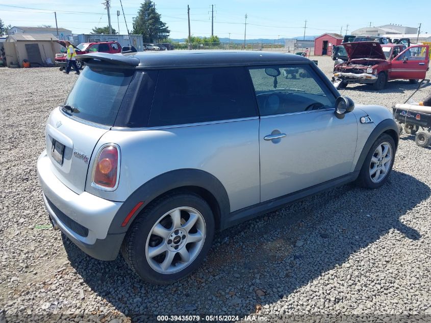 2007 Mini Cooper S VIN: WMWMF73537TT83521 Lot: 39435079