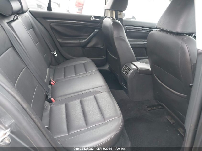 2010 Volkswagen Jetta Se VIN: 3VWRZ7AJ9AM016917 Lot: 39435082