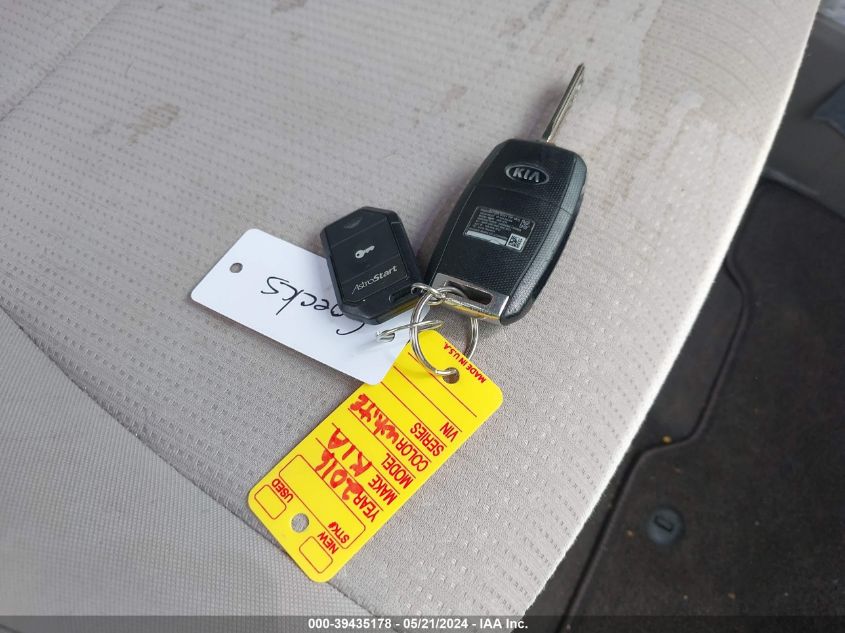 2016 Kia Sedona Lx VIN: KNDMB5C11G6082857 Lot: 39435178