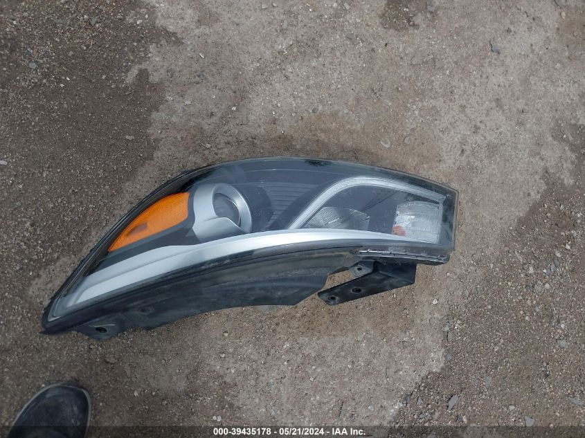 2016 Kia Sedona Lx VIN: KNDMB5C11G6082857 Lot: 39435178