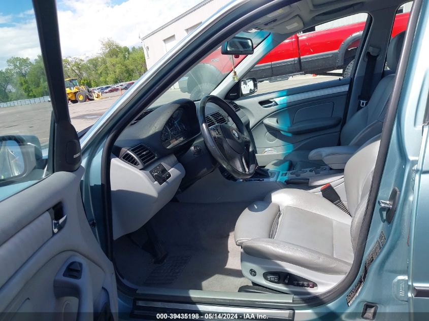 2004 BMW 330Xi VIN: WBAEW53474PN34803 Lot: 39435198