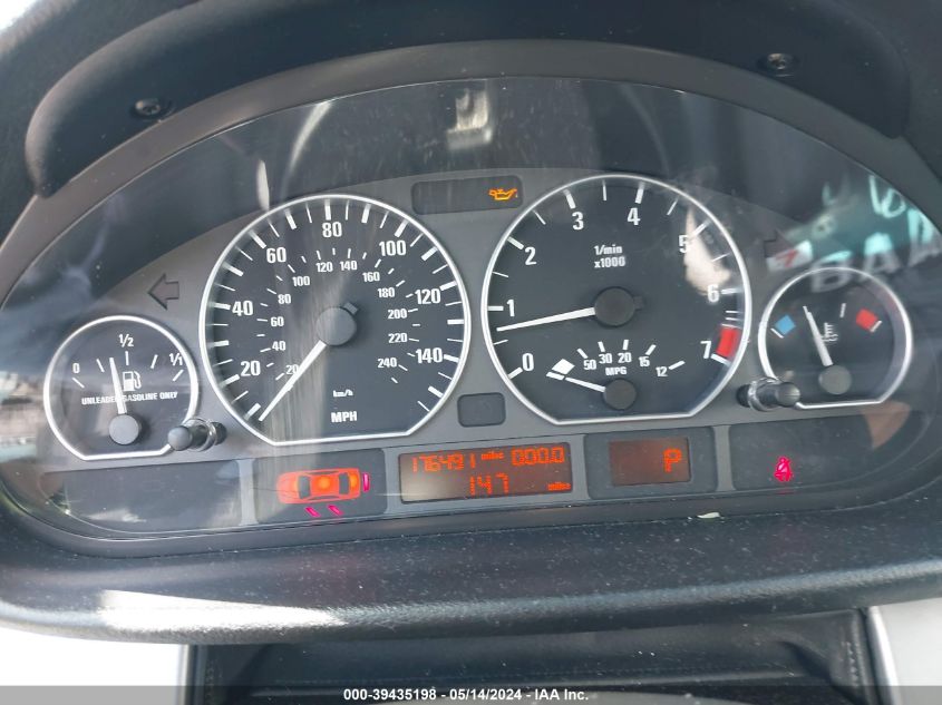 2004 BMW 330Xi VIN: WBAEW53474PN34803 Lot: 39435198