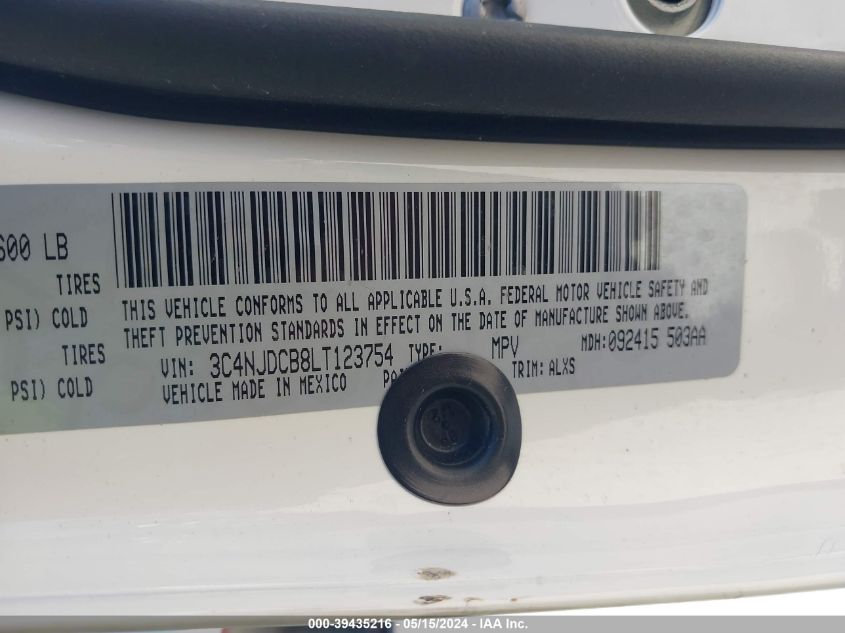 2020 Jeep Compass Limited 4X4 VIN: 3C4NJDCB8LT123754 Lot: 39435216