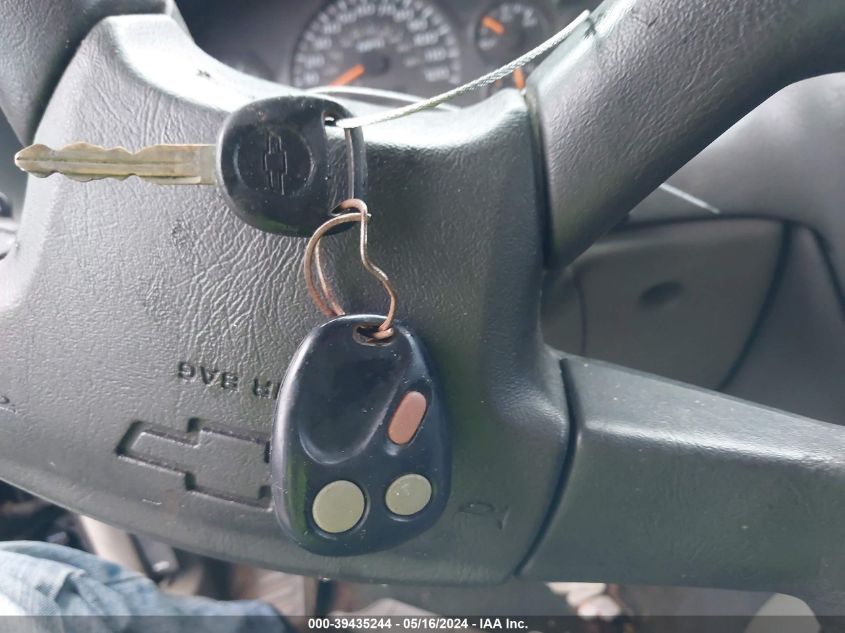 2002 Chevrolet Trailblazer Ls VIN: 1GNDS13S322339770 Lot: 39435244