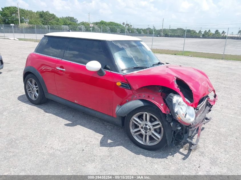 2013 Mini Hardtop Cooper VIN: WMWSU3C59DT682688 Lot: 39435254