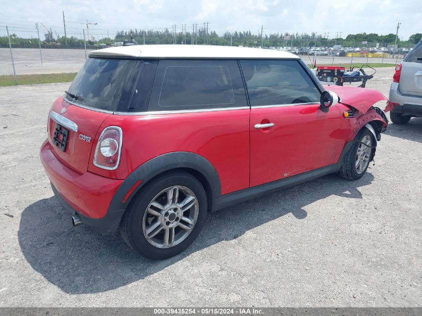 2013 Mini Hardtop Cooper VIN: WMWSU3C59DT682688 Lot: 39435254