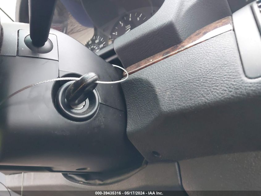 2004 BMW X5 3.0I VIN: 5UXFA13564LU32566 Lot: 39435316