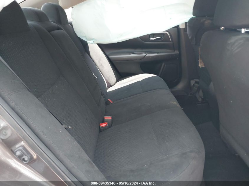 2015 Nissan Altima 2.5 S VIN: 1N4AL3AP8FC467379 Lot: 39435346