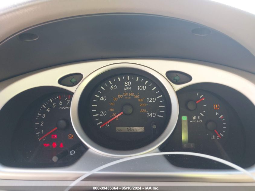 2005 Toyota Highlander Limited V6 VIN: JTEDP21A850084927 Lot: 39435364