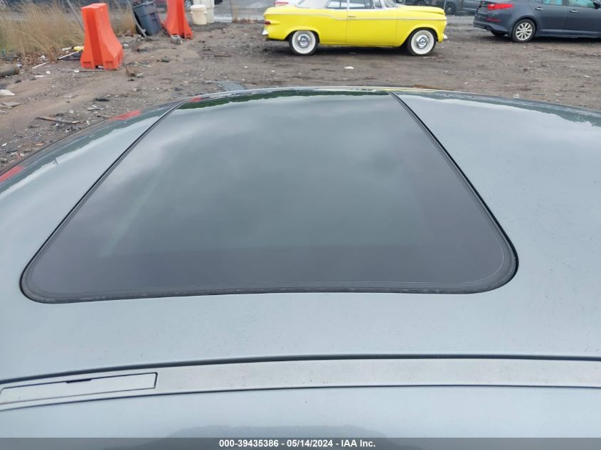 2008 BMW 335I VIN: WBAWB73598P040694 Lot: 39435386