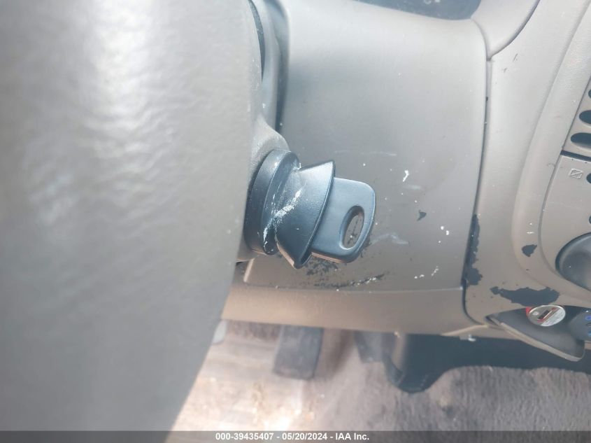 2001 Ford F-150 King Ranch Edition/Lariat/Xlt VIN: 1FTRW08L31KD65086 Lot: 39435407